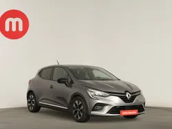 Usado 2023 Renault Clio V Evolution | € 17.699 (Preço justo)