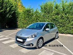Usado 2018 Peugeot 208 Style Citadino | € 8.950 (Super Preço)