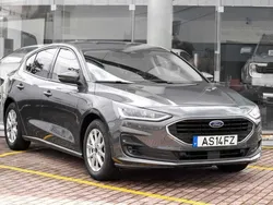 Cinza Usado 2022 Ford Focus | € 19.990 (Bom preço)