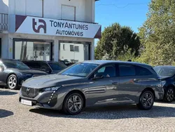 Cinzento Usado 2024 Peugeot 308 | € 19.900