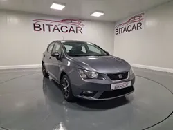 Cinza Usado 2017 Seat Ibiza Reference Citadino | € 12.750 (Preço elevado)