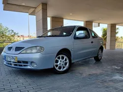 Usado 2000 Renault Mégane Coupé | € 1.150