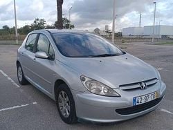 Usado 2002 Peugeot 307 Sedan | € 2.200