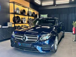Azul Usado 2018 Mercedes E220 AMG Sedan | € 28.480 (Super Preço)
