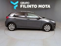 Cinza Usado 2023 Kia Rio | € 14.740 (Bom preço)