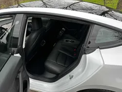 Branco Usado 2021 Tesla Model 3 Long Range AWD Sedan | € 27.000 (Super Preço)