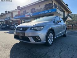 Cinza Usado 2024 Seat Ibiza Style | € 15.990 (Preço justo)