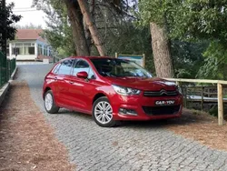 Vermelho Usado 2017 Citroën C4 Feel Citadino | € 12.990 (Preço justo)