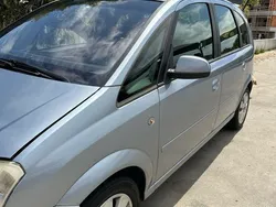 Usado 2005 Opel Meriva Monovolume | € 3.300 (Preço elevado)
