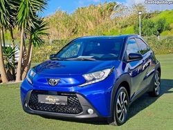 Outra Usado 2024 Toyota Aygo X-play Citadino | € 20.499