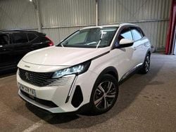 Usado 2021 Peugeot 3008 Allure Sedan | € 18.400 (Preço justo)