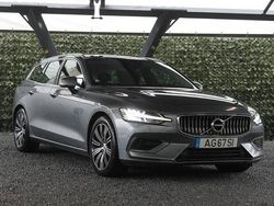 Cinzento Usado 2021 Volvo V60 Carrinha | € 21.900 (Bom preço)