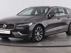 Cinzento Usado 2024 Volvo V60 Carrinha | € 39.990 (Bom preço)
