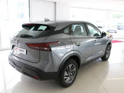 Cinzento Usado 2023 Nissan Qashqai Acenta SUV | € 28.500 (Preço justo)