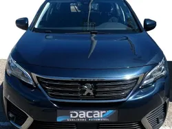 Azul Usado 2019 Peugeot 5008 Active Monovolume | € 18.999 (Bom preço)
