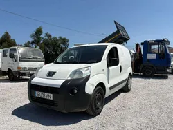Branco Usado 2017 Peugeot Bipper Monovolume | € 7.500