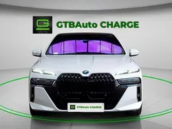 Branco Usado 2023 BMW i7 Executive Sedan | € 121.100 (Preço justo)
