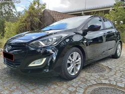 Preto Usado 2012 Hyundai i30 Comfort | € 7.250 (Bom preço)
