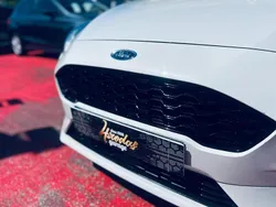 Branco Usado 2019 Ford Fiesta ST-Line Citadino | € 14.900 (Preço justo)