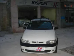 Branco Usado 2005 Fiat Strada | € 6.000