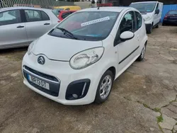 Branco Usado 2013 Citroën C1 Citadino | € 7.550