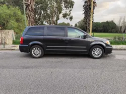 Usado 2011 Lancia Voyager Gold Monovolume | € 13.750