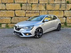 Cinza Usado 2020 Renault Mégane IV Intens | € 16.950 (Preço justo)