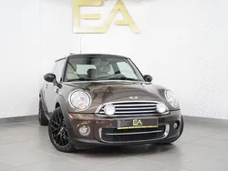 Castanho Usado 2011 Mini Cooper D Citadino | € 10.980 (Preço elevado)