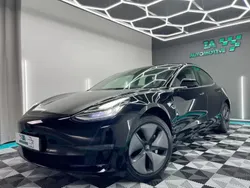 Preto Usado 2019 Tesla Model 3 Standard Range Sedan | € 18.999 (Bom preço)