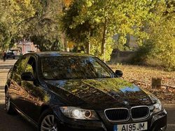 Usado 2009 BMW 320 Sedan | € 6.800 (Super Preço)