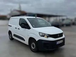 Branco Usado 2019 Peugeot Partner Monovolume | € 12.790 (Preço justo)