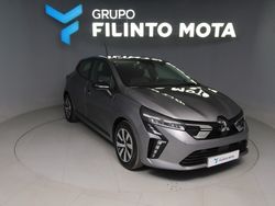 Cinzento Usado 2024 Mitsubishi Colt Invite | € 16.990 (Preço justo)