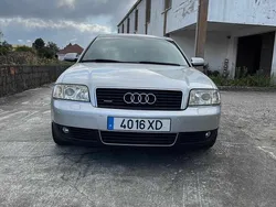 Cinzento Usado 2002 Audi A6 Sedan | € 6.500