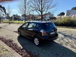 Preto Usado 2005 Toyota Corolla Verso Monovolume | € 3.850