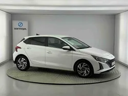 Branco Usado 2023 Hyundai i20 | € 15.990 (Bom preço)