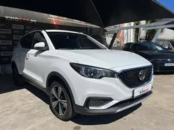 Branco Usado 2022 MG ZS Sedan | € 19.900 (Bom preço)