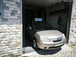 Castanho Usado 2003 Suzuki Liana GL | € 950