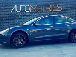 Outra Usado 2019 Tesla Model 3 Standard Range Plus Sedan | € 23.750 (Preço elevado)