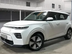 Branco Usado 2022 Kia Soul EV SUV | € 21.990 (Bom preço)