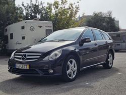 Preto Usado 2008 Mercedes R320 Monovolume | € 10.900