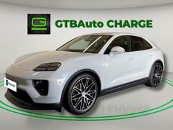 Branco Novo 2025 Porsche Macan SUV | € 118.000