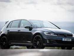 Cinzento Usado 2017 VW Golf VII GTI | € 25.350 (Preço justo)