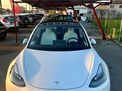 Branco Usado 2021 Tesla Model 3 Standard Range Plus Sedan | € 29.900 (Preço justo)