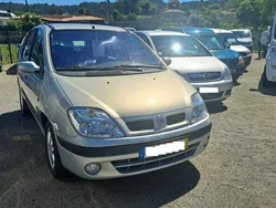 Cinzento Usado 2001 Renault Mégane | € 4.750