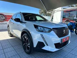 Branco Usado 2023 Peugeot 2008 Allure SUV | € 22.750 (Preço justo)