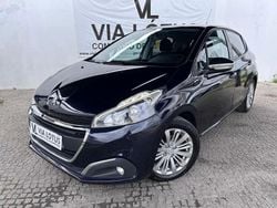 Azul Usado 2018 Peugeot 208 Style Citadino | € 8.499 (Bom preço)