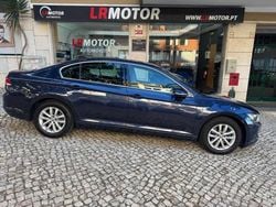 Azul Usado 2017 VW Passat Highline Sedan | € 15.950 (Bom preço)