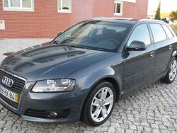 Cinzento Usado 2009 Audi A3 Citadino | € 2.600