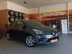 Cinzento Usado 2017 Renault Clio IV Citadino | € 12.900 (Preço justo)