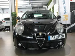 Preto Usado 2015 Alfa Romeo MiTo Citadino | € 9.500 (Preço justo)